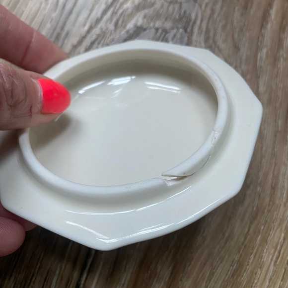 ZSOLNAY Hand painted Porcelain Cornflower Octagon Gold Trim Bonbonniere Trinket - Picture 5 of 7